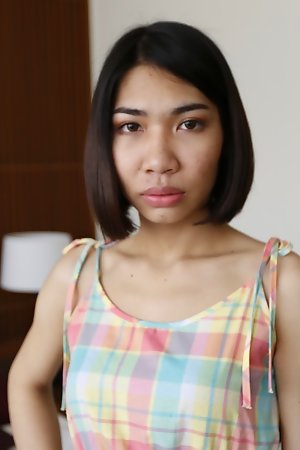 22yo Thai shemale gets a facial croak review sucking tourists big washed out blarney