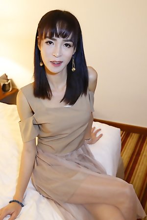 24yo Mr Big Thai ladyboy fucks and sucks wanting white horseshit