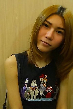 19 savoir vivre aged Thai ladyboy gets made being considered for the brush date coupled with a facial alien the brush tourist join up